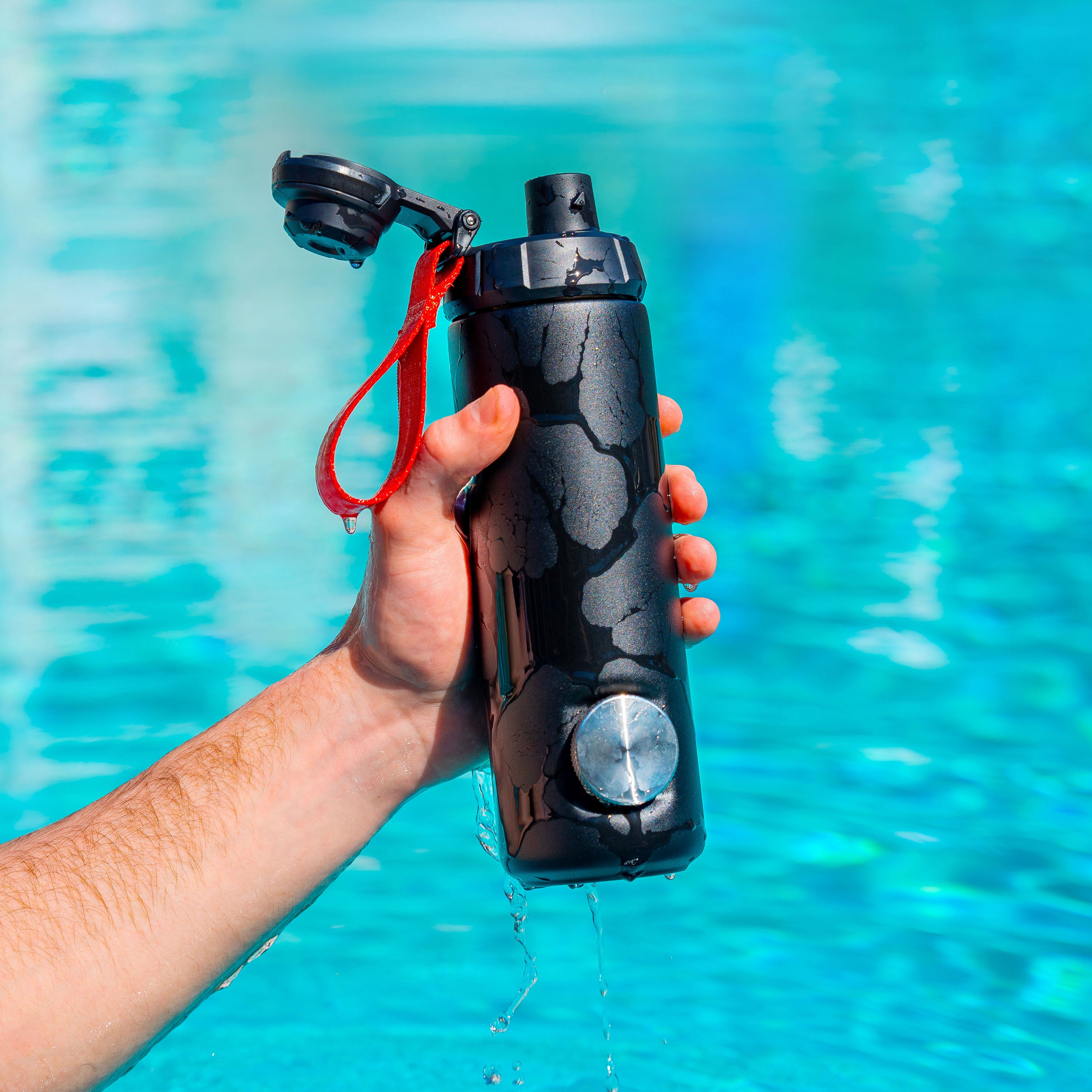 RIPTIDE™ The Shotgun Bottle™